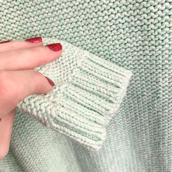 American Eagle Small Mint Sweater - Picture 11 of 13